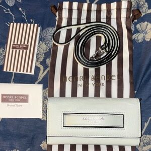 EUC Henri Bendel Light Green Leather Crossbody Wallet with Strap and Dust Bag